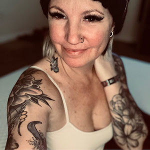 Meet your Posher, Jennifer